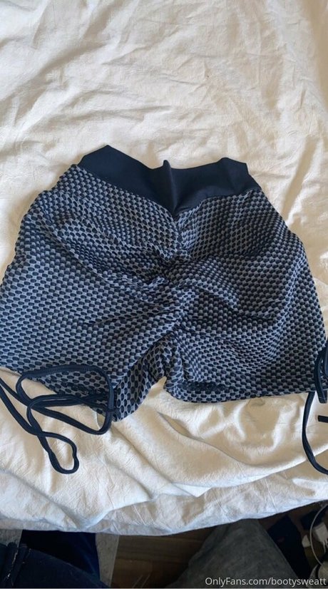 巨根ゲイOnlyFans ヌード 写真