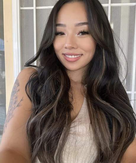 lovemaixo アート女優 写真