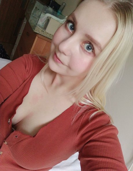 aestheticusernameuwu 高品質モデル 画像