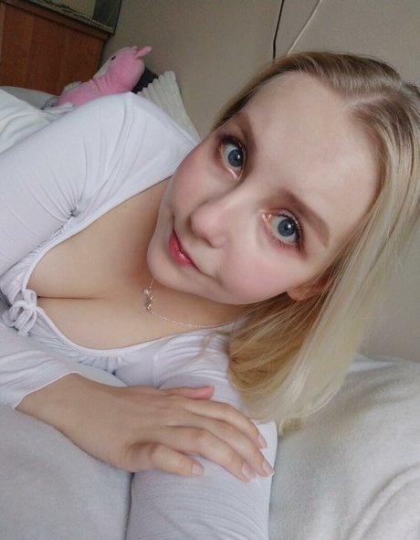 aestheticusernameuwu ヌード女優 写真