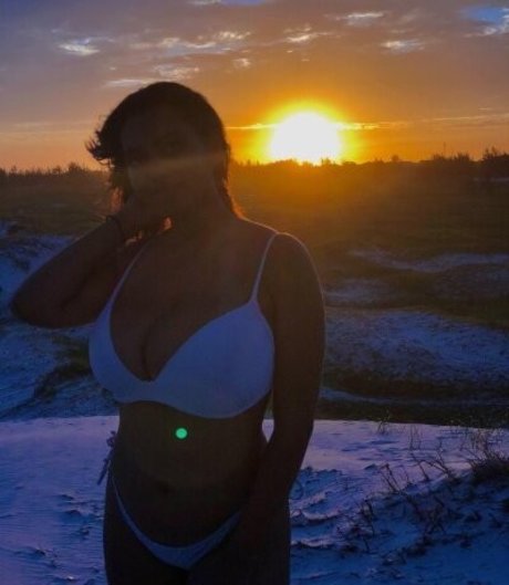 Mayellen 独占モデル 写真