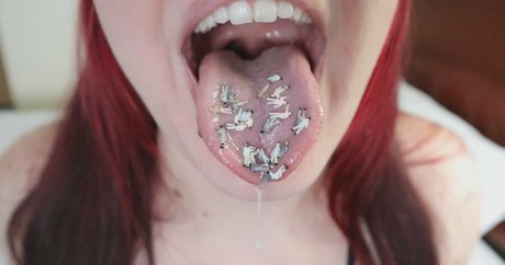 the goddess clue ポルノスター 裸 画像