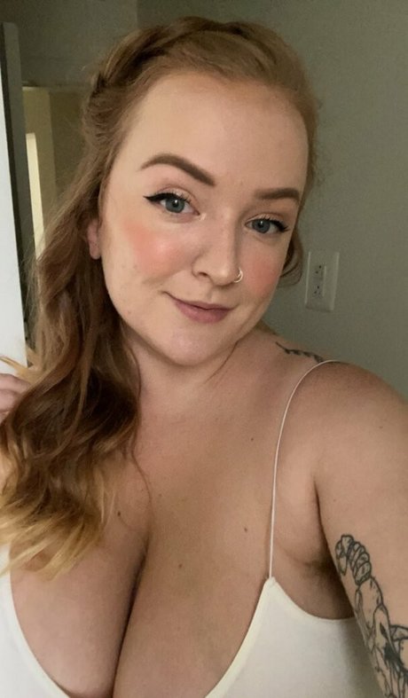 Cayley M スター xxx 画像