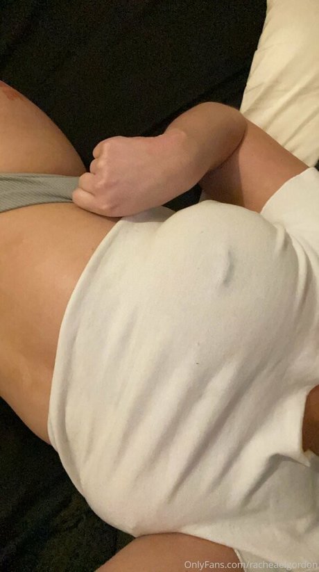 大きなお尻のマンコOnlyFans アート裸 画像