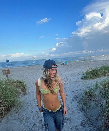 Schlenker Sisters エロティックモデル 画像