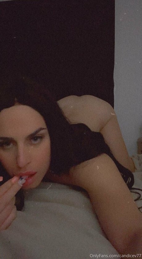 若い熟女OnlyFans ポルノ 写真