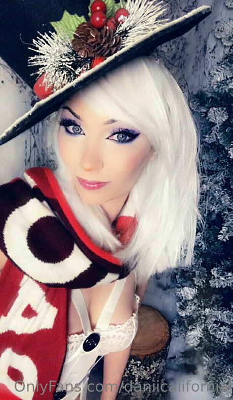 daniicalifornia 独占ポルノスター 写真