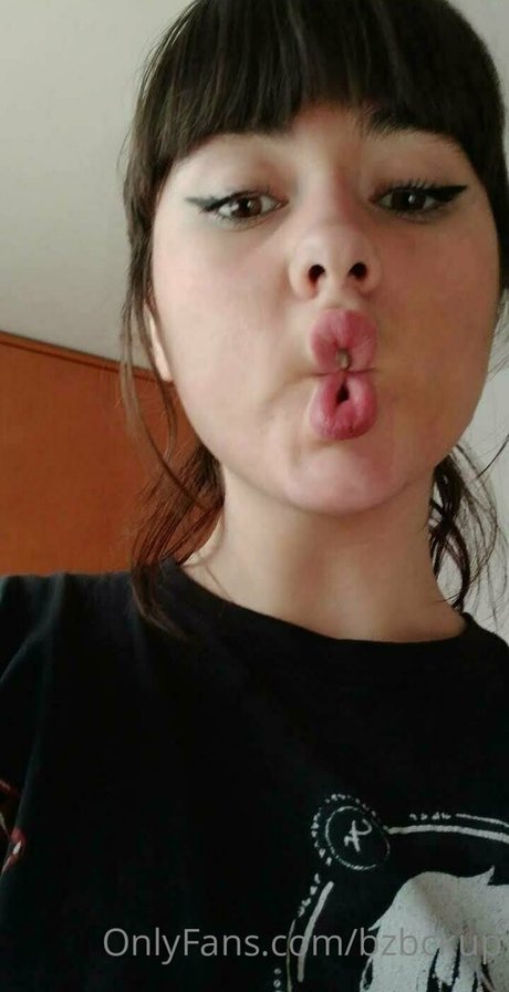 bzbckup ポルノスター パーフェクト 写真