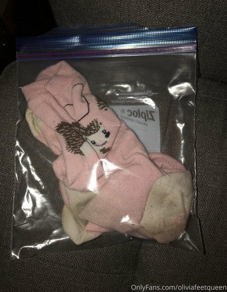 oliviafeetqueen セクシーなポルノスター アーカイブ