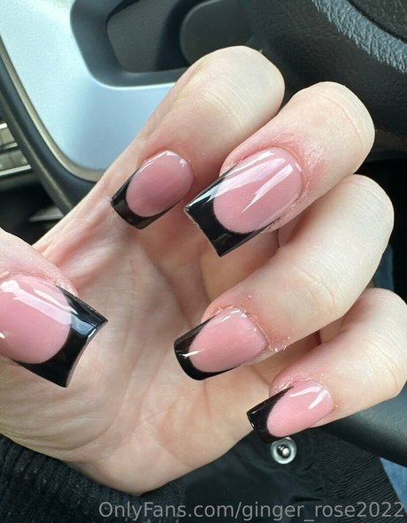 ginger rose2022 アダルトモデル 写真