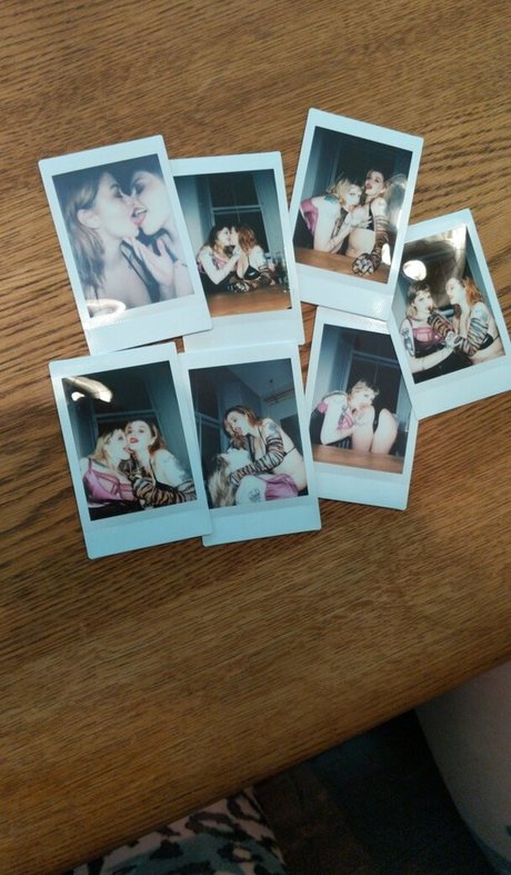 金髪の有名人OnlyFans セクシーヌード 画像