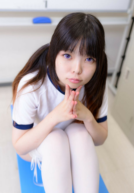 Koronsui 裸のモデル 写真