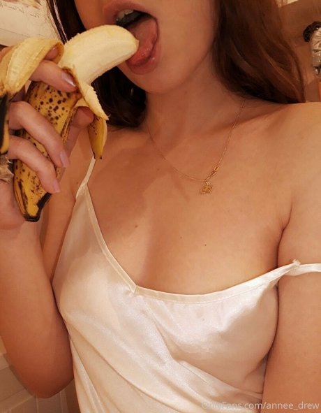 annee drew ポルノスター 裸 アーカイブ