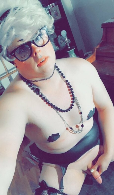 成熟した異人種間OnlyFans ホットセクシー 写真