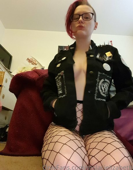 mslacielizabeth ヌードモデル 写真