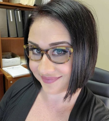 Irishkitty0408 ポルノモデル 写真