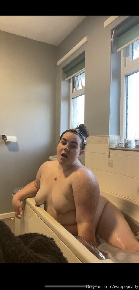 escapepearly ポルノスター セクシー 写真