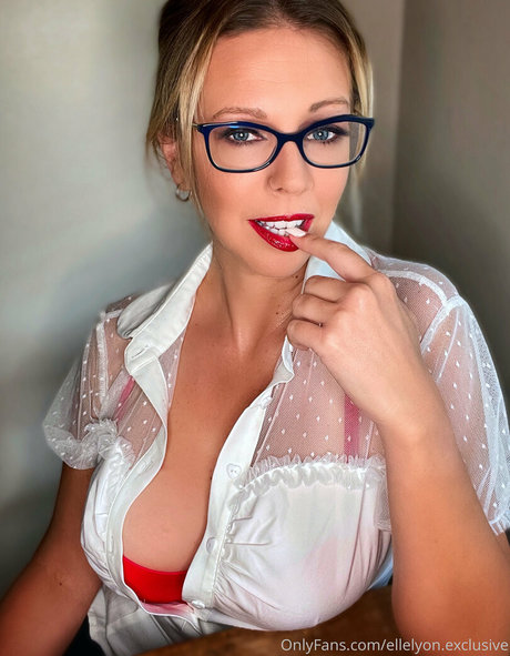 ellelyon exclusive 美しいモデル 写真