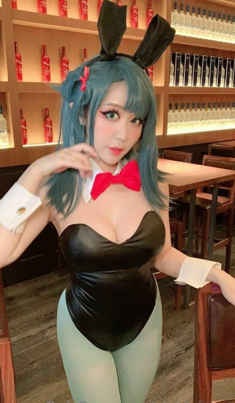 vividvision ポルノスター ヌード 画像