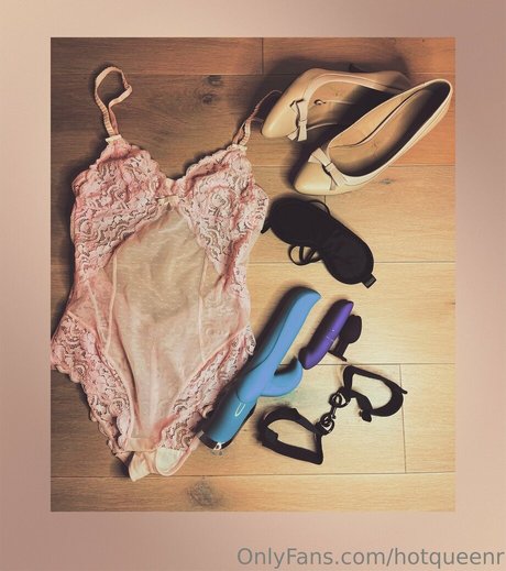 hotqueenr セクシー女優 写真