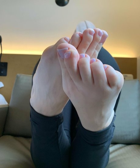 pallomalovely アダルトスター 画像