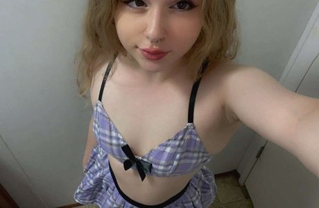 Elizabxthlee ヌードモデル 画像