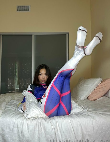 kayleyray ヌードモデル 写真