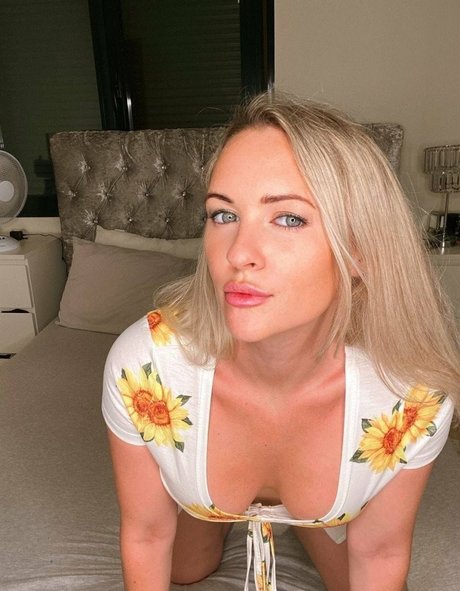 デカ尻ジーンズ OnlyFans 限定 画像