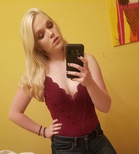 sadd nicole ヌード女優 写真