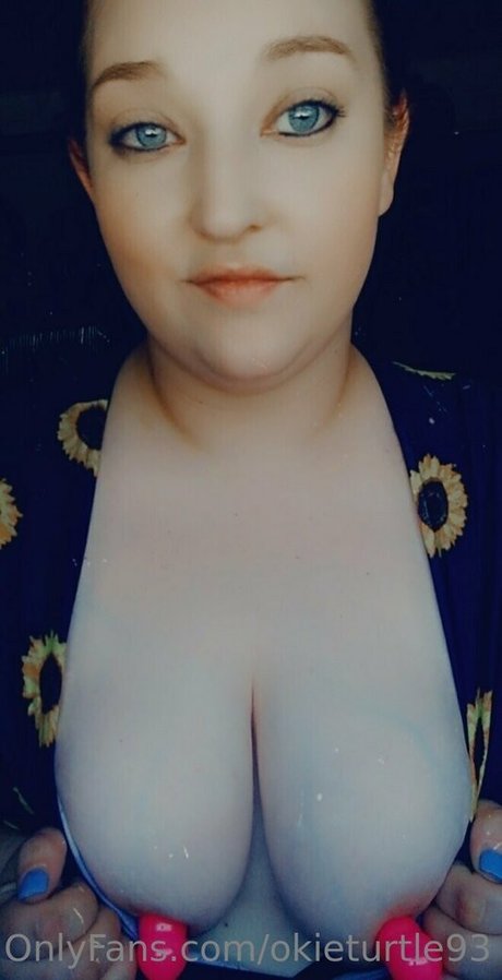 okieturtle93 スター 写真