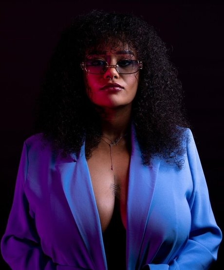 BBCティーンオンリーファンズ ポルノ 写真