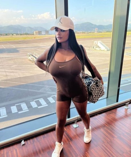 ニューハーフ ドミナトリックス OnlyFans セックス ギャラリー