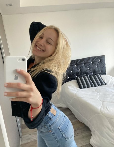 母娘オンリーファン 美しいヌード 画像