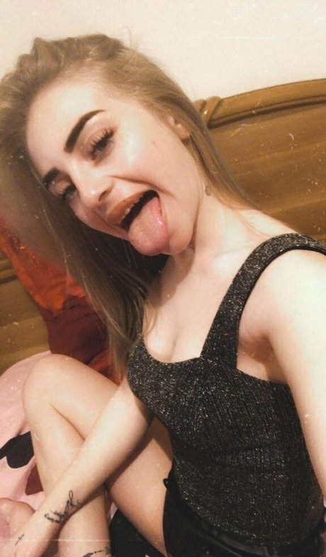 アジア人トゥインクOnlyFans ホットポルノ 写真