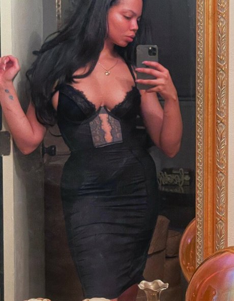 Miss Cheeks セクシーなポルノスター 写真