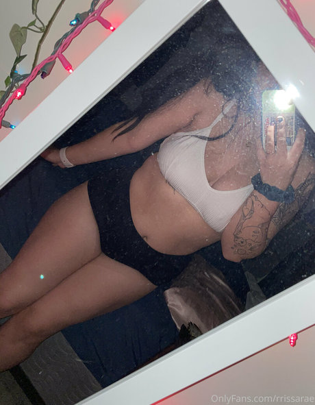 rrissarae ヌードモデル 写真