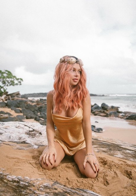 freyaannerayy ポルノスター 画像