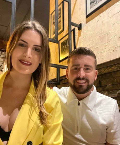 Britishmeghanspice 素敵なモデル 写真