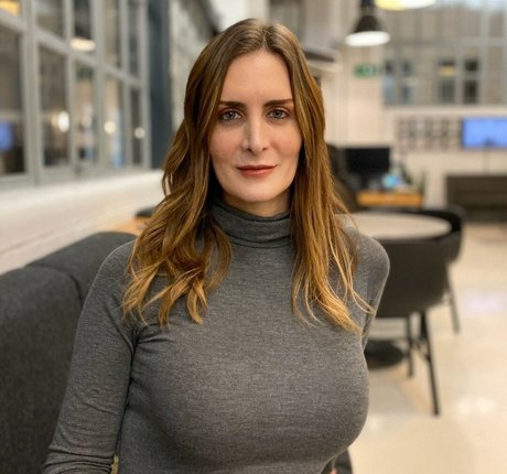 Britishmeghanspice 素敵なポルノスター 写真