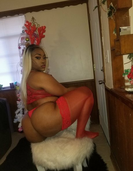 BBCティーンオンリーファンズ 美しい裸 写真