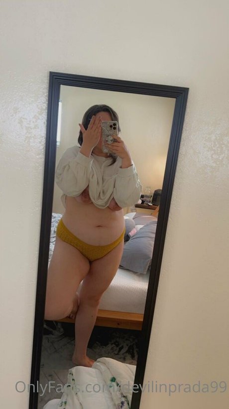 興奮した熟女OnlyFans セクシーヌード アーカイブ