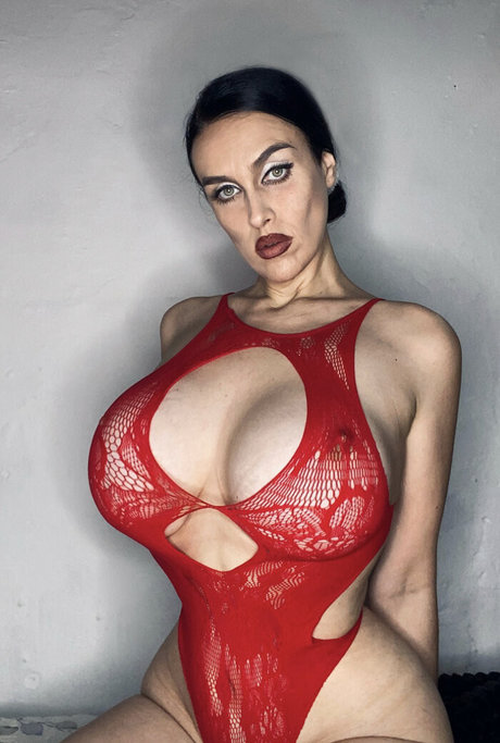 Castiza Vixens 素敵なポルノスター 画像