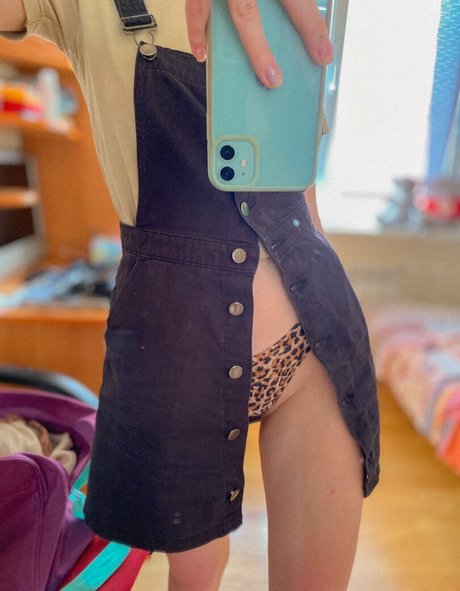 ティーングラスオンリーファン ポルノグラフィック ギャラリー