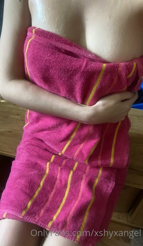 xshyxangel ポルノスター 裸 写真