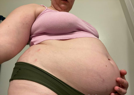 裸のトゥインクOnlyFans ホット裸 ギャラリー