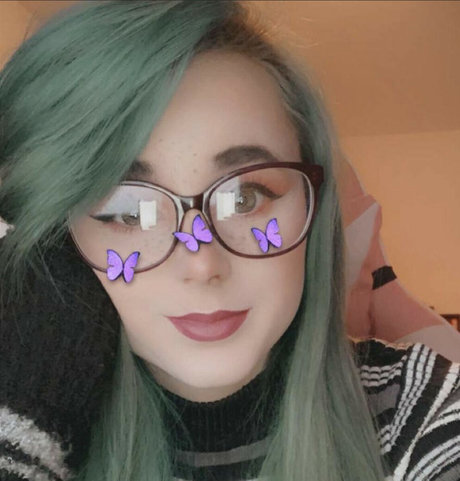 ライブストリーミングOnlyFans アート裸 画像