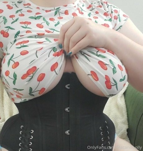 lilacandholly エロティックモデル アーカイブ