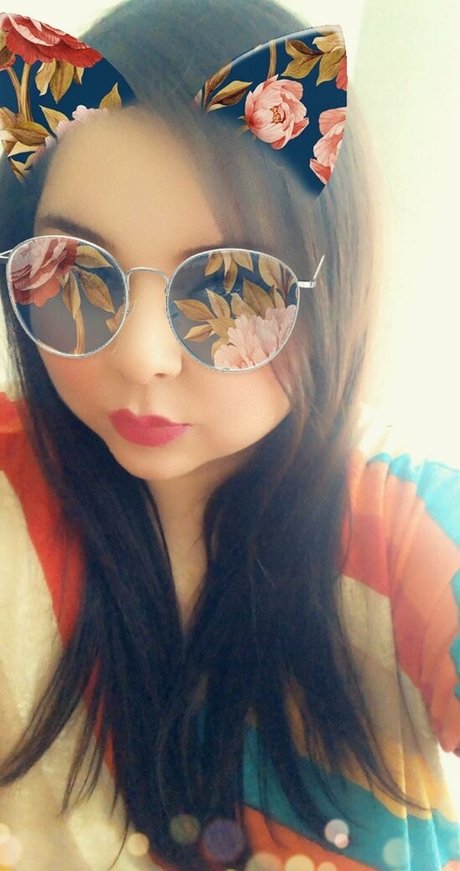 lilycupcakes top profile image