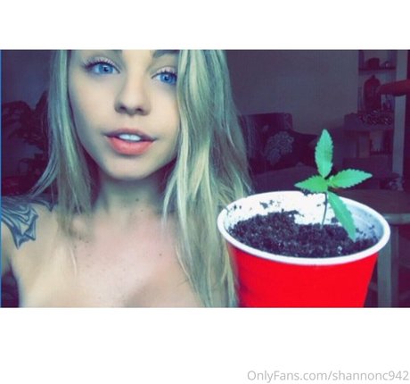shannonc942 最高のスター 画像