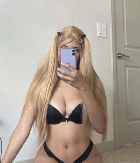 jujulovexoxo ヌードのポルノスター 写真